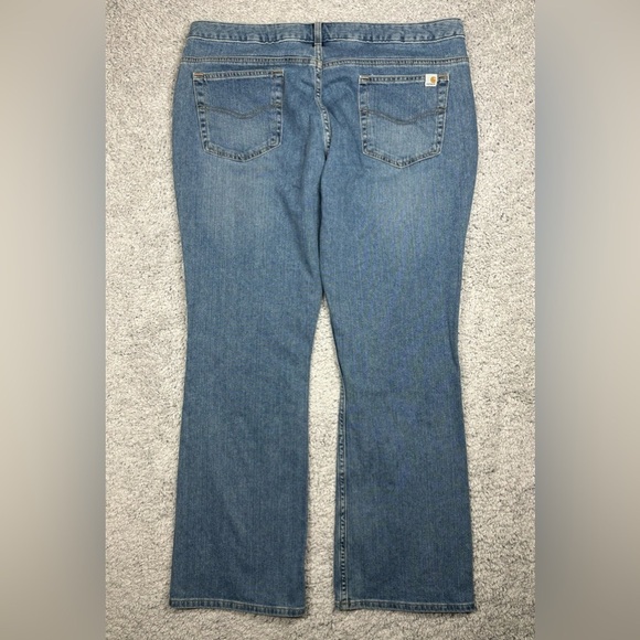 Carhartt Pants Womens 18 Boot Cut Light Wash Curvy Fit Outdoors Work Utility - Picture 4 of 4